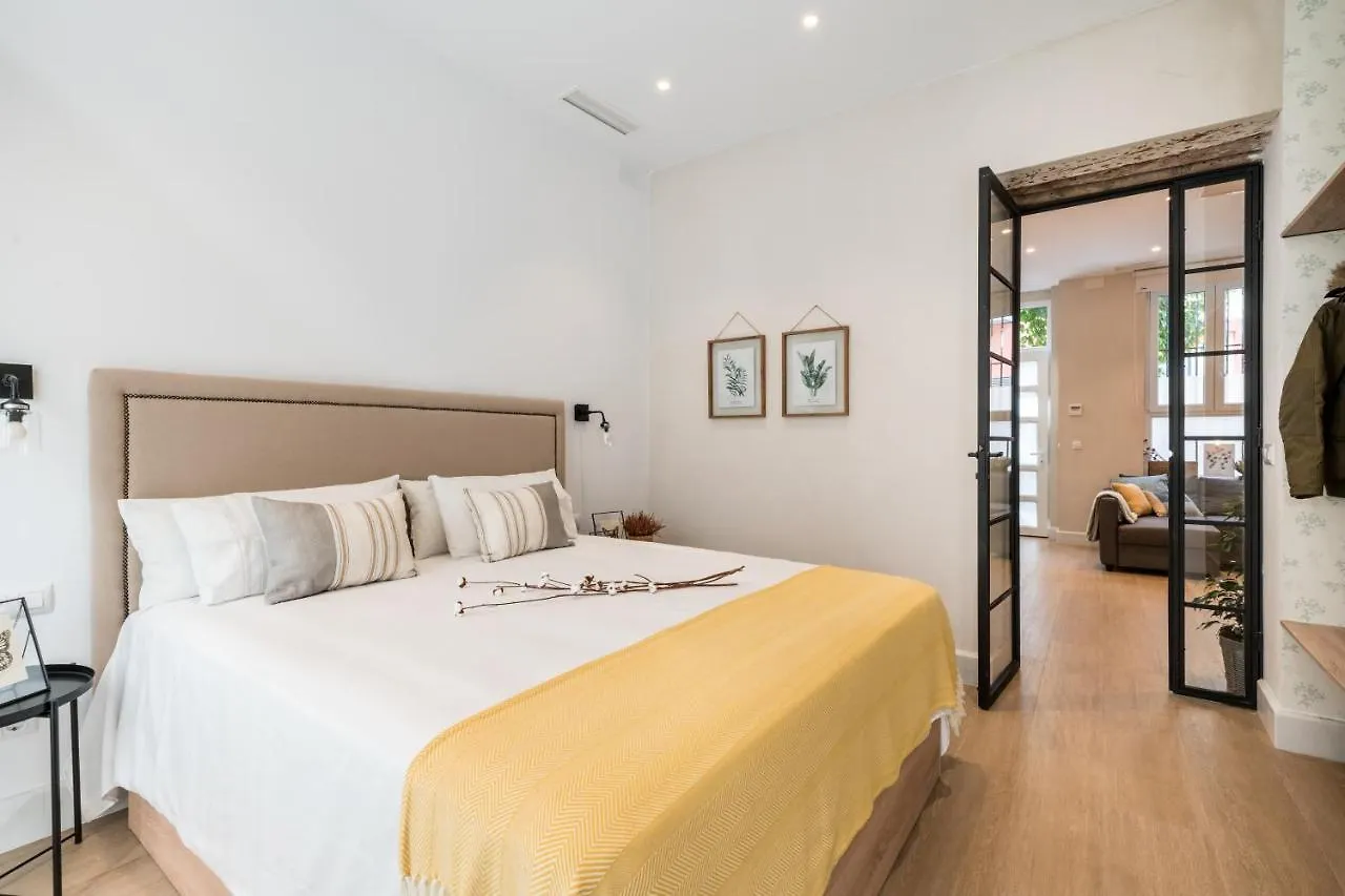 Behouse Arroyo A Apartment Seville